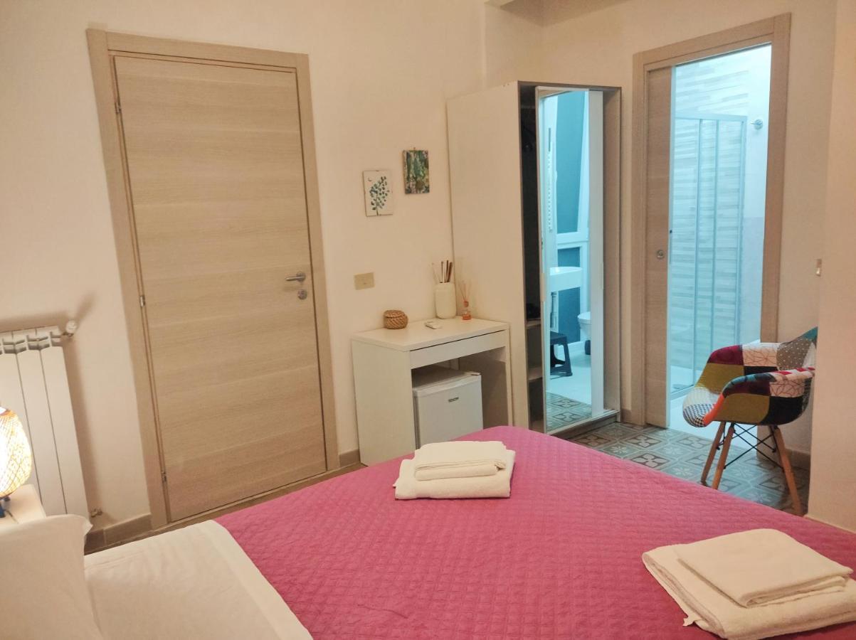 Ai Giudici Hotel Palermo Bagian luar foto